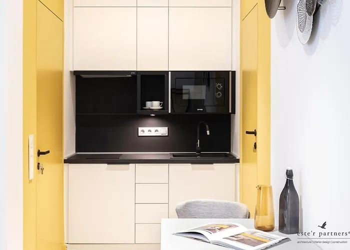 White Boat Studio Apartment Gold